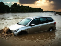 浸水ドア水圧体感